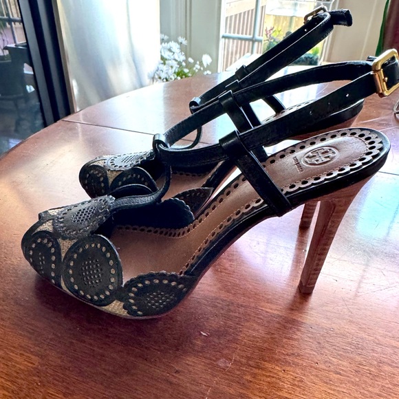 Tory Burch (Navy/New Natural) - Picture 1 of 6